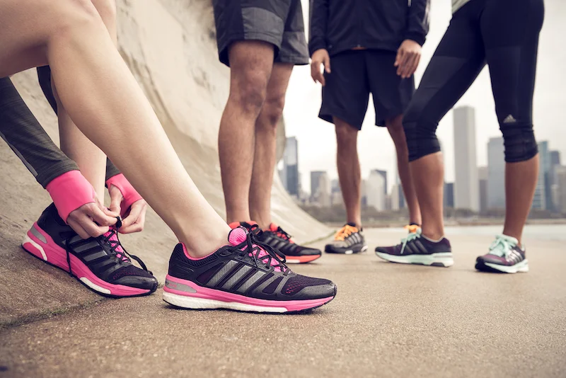 Điểm khác biệt giữa giày adidas nam và giày adidas nữ là gì?